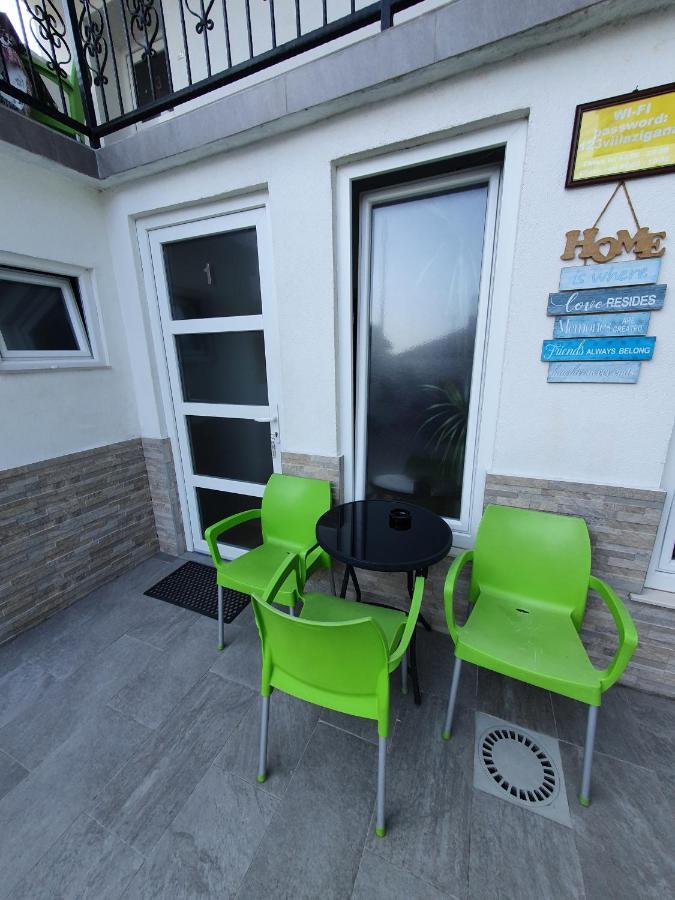 Family Apartment Near Old Town موستار المظهر الخارجي الصورة